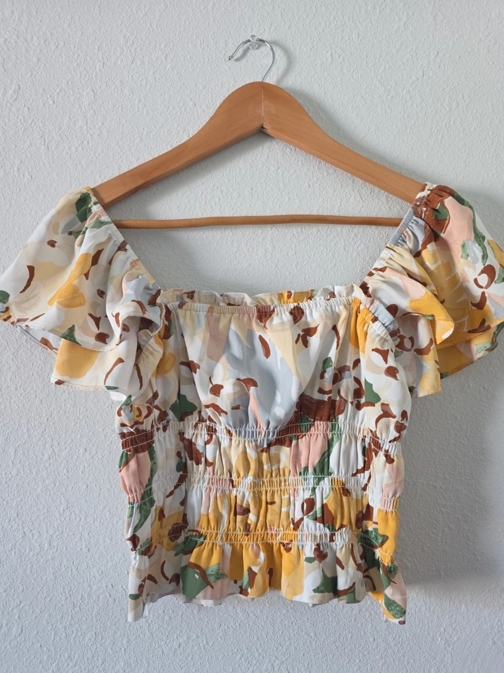 Abercrombie & Fitch Yellow Multi Floral Smocked Off-Shoulder Crop Top